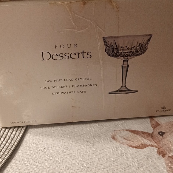 Brand New in Opened Box Toscany Dessert Glasses - Picture 2 of 3